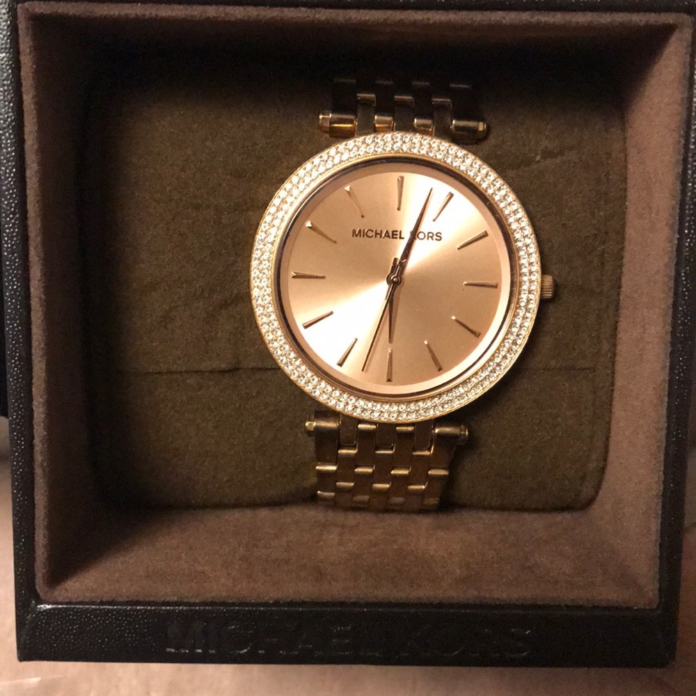 Michael Kors rose gold watch